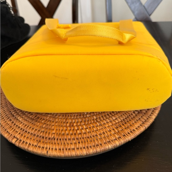 Hydro Flask Vibrant Yellow Tote - Picture 8 of 9